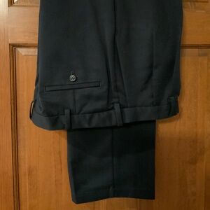 Haggar Mens Pleated Pants, 38W X 32L, Navy Blue